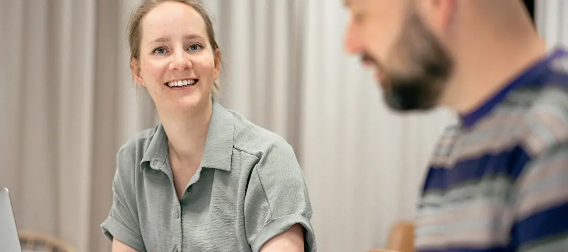 Jobmarketing vs. Traditionele wervingsbureaus