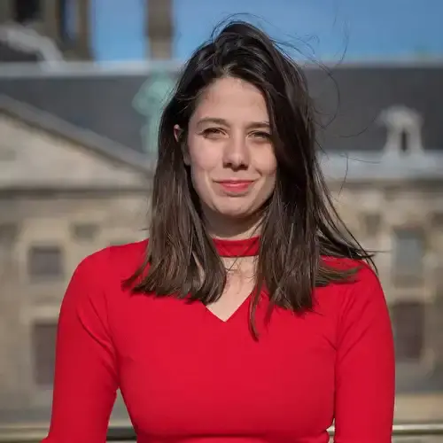 Sophie Pot, customer success manager bij Hellopublic